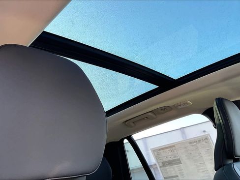 New 2026 Volvo XC90 B5 Plus image 30