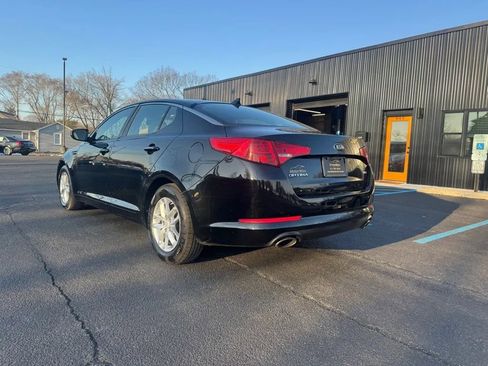 Used 2013 Kia Optima LX w/ Convenience Plus Pkg image 2