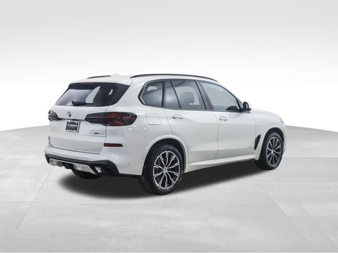 New 2026 BMW X5 xDrive40i image 5