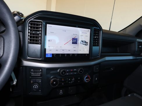 New 2025 Ford F150 XL image 27
