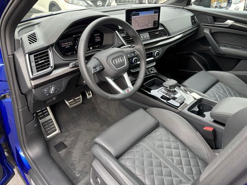 Used 2025 Audi SQ5 Premium Plus image 14