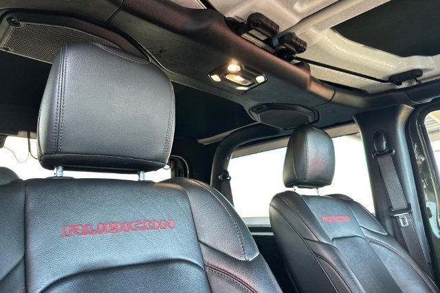 Certified 2022 Jeep Wrangler Rubicon AWD/4WD image 17
