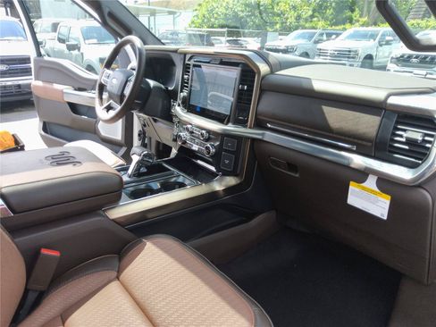New 2026 Ford F150 King Ranch w/ Equipment Group 601A High AWD/4WD image 32