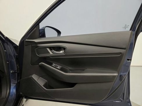 Used 2024 Honda Accord Touring image 37