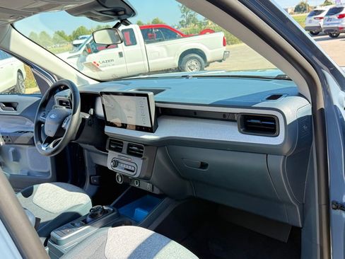 New 2025 Ford Maverick XLT w/ XLT Luxury Package image 15
