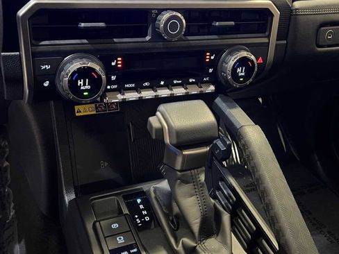 Certified 2025 Toyota 4Runner Limited image 23