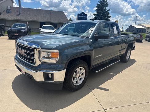 Used 2014 GMC Sierra 1500 SLE w/ SLE Value Package AWD/4WD image 1