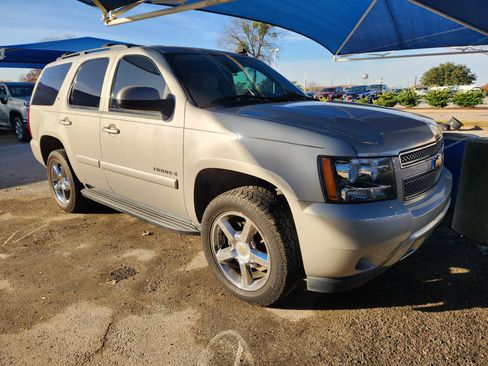 Used 2008 Chevrolet Tahoe LT image 1