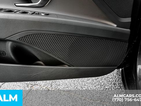 Used 2025 Hyundai Elantra Sport image 53