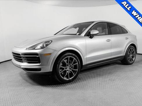 Used 2021 Porsche Cayenne Coupe AWD/4WD image 2