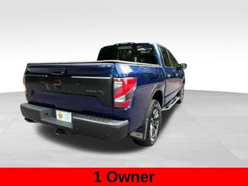 Used 2022 Nissan Titan PRO-4X w/ Pro-4x Convenience Package AWD/4WD image 8