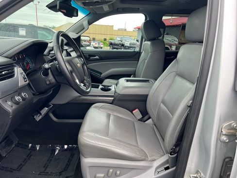 Used 2017 Chevrolet Suburban LT AWD/4WD image 26