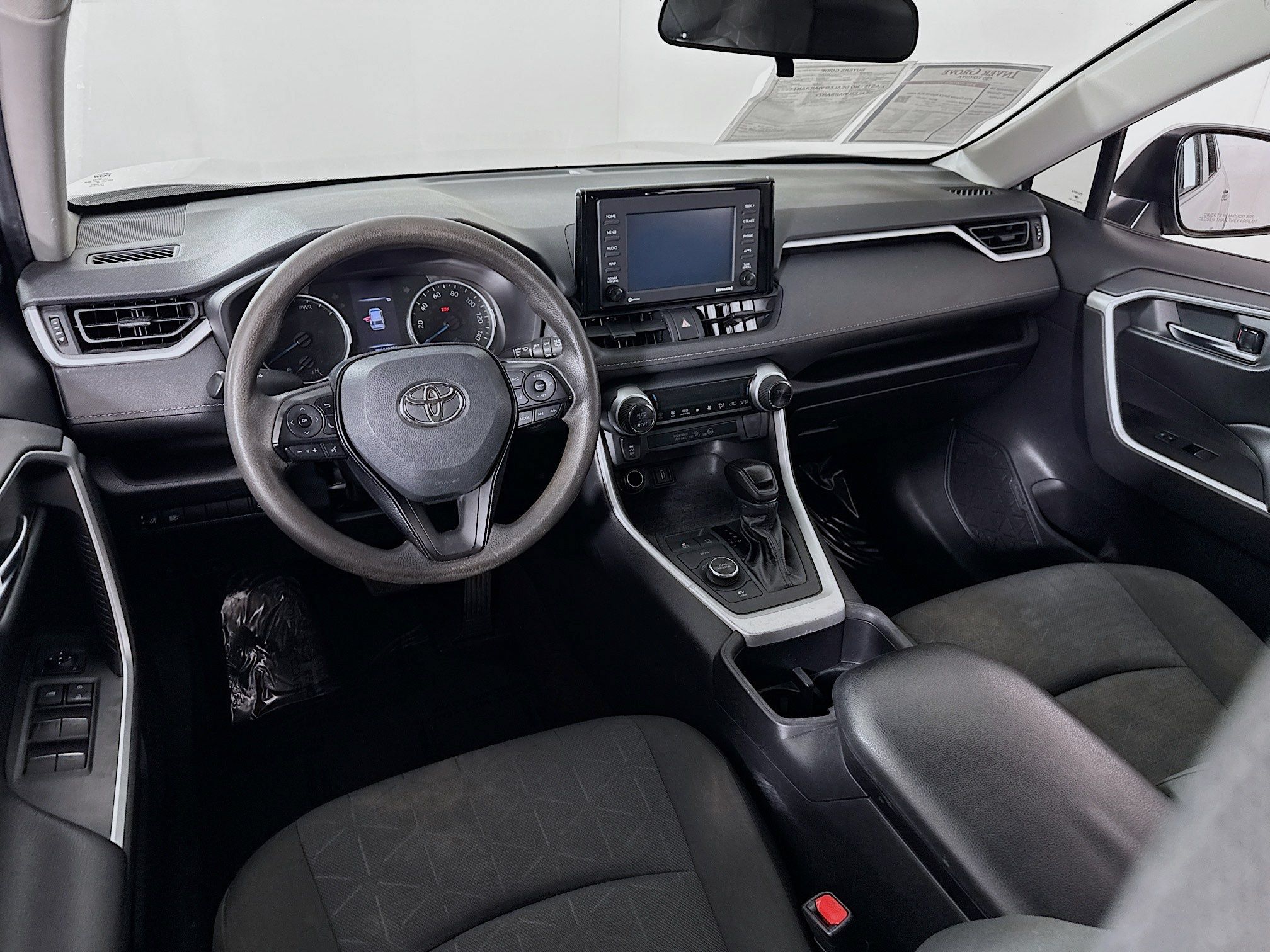 Used 2022 Toyota RAV4 XLE w/ Convenience Package AWD/4WD image 19