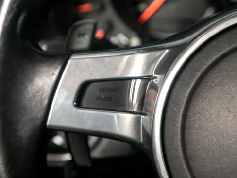 Used 2015 Porsche 911 Turbo image 33