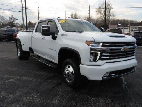Used 2022 Chevrolet Silverado 3500 High Country image 1