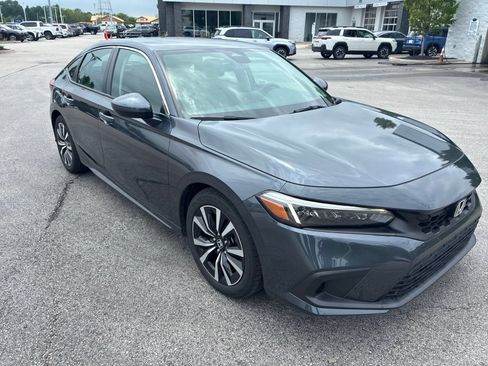 Used 2022 Honda Civic EX-L image 9