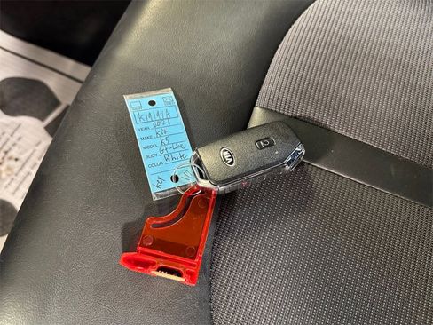 Used 2021 Kia K5 GT-Line image 32