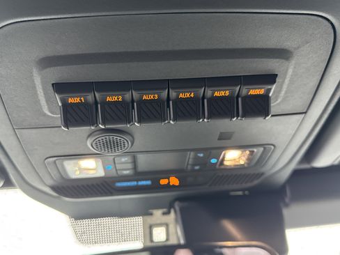 New 2025 Ford Bronco Big Bend w/ Black Diamond Package image 24