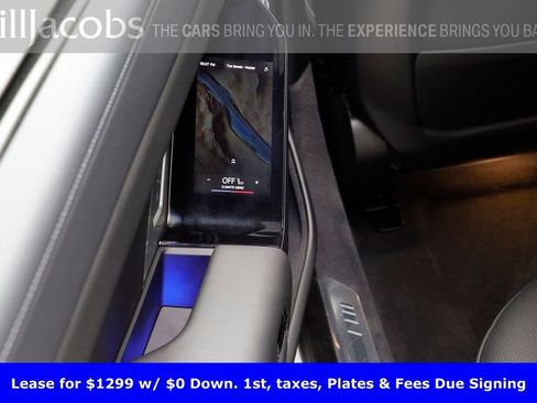 Certified 2025 BMW 760i xDrive 760i xDrive w/ Executive Package image 17