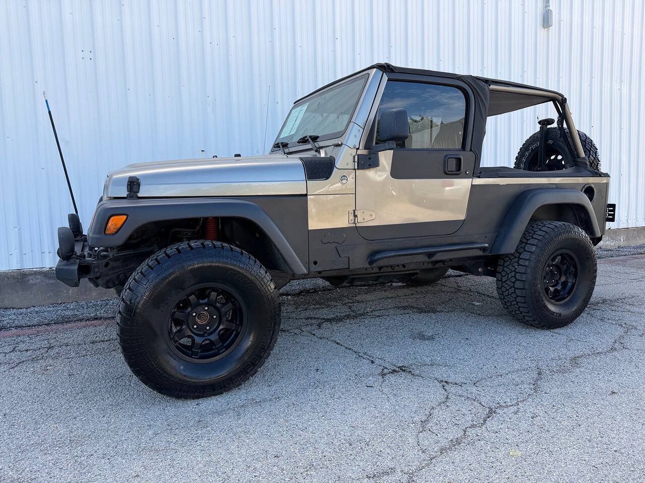 Used 2005 Jeep Wrangler Unlimited AWD/4WD image 8