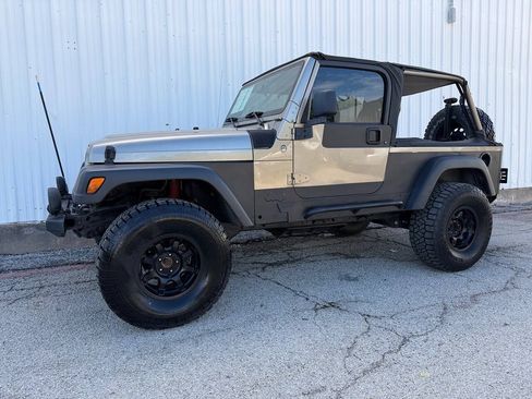 Used 2005 Jeep Wrangler Unlimited AWD/4WD image 8