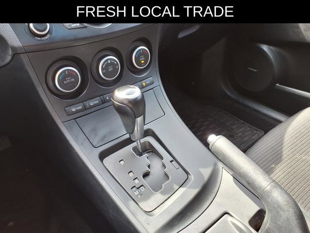 Used 2013 MAZDA MAZDA3 i Touring FWD image 25