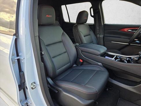 New 2026 Chevrolet Traverse Z71 w/ Enhanced Driving Package image 19