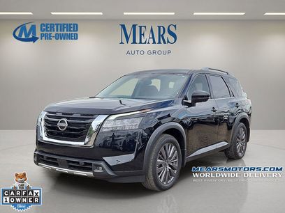 Used 2022 Nissan Pathfinder SL w/ SL Premium Package