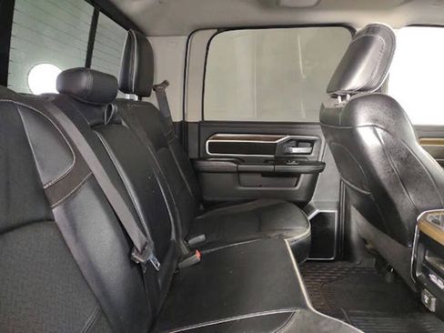 Used 2023 RAM 2500 Laramie AWD/4WD image 16