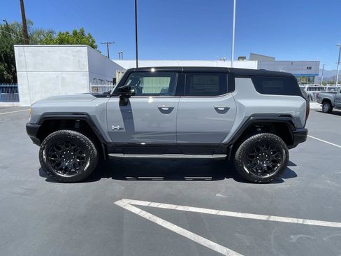 New 2026 GMC Hummer EV SUV AWD/4WD image 4