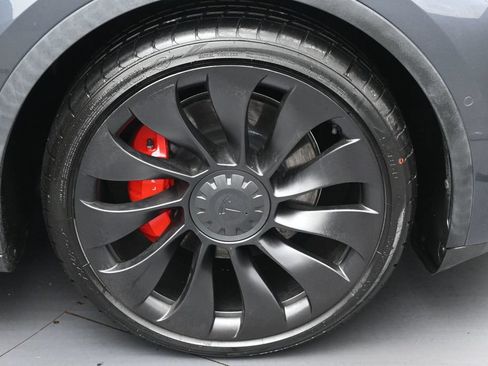 Used 2022 Tesla Model Y Performance AWD/4WD image 33