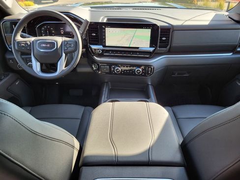 New 2025 GMC Sierra 2500 SLT w/ SLT Premium Package image 2