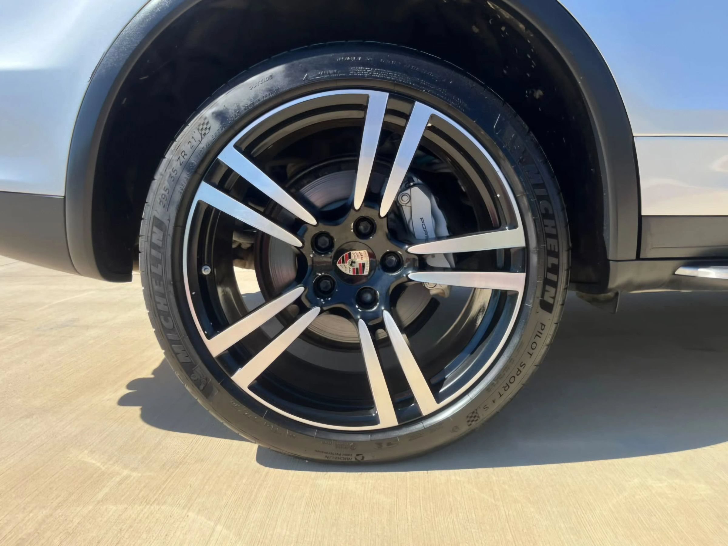 Used 2012 Porsche Cayenne S AWD/4WD image 52