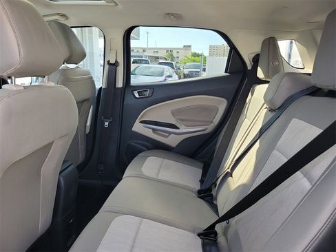 Used 2020 Ford EcoSport SE w/ SE Convenience Package image 5