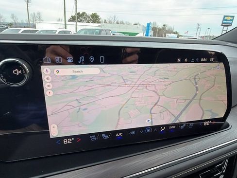 New 2026 Chevrolet Suburban Premier w/ Sun And Tow Package image 25