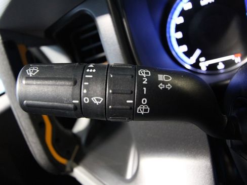 Used 2023 Ford Bronco Badlands image 11