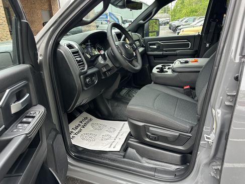 New 2026 RAM 5500 4x4 Crew Cab image 22