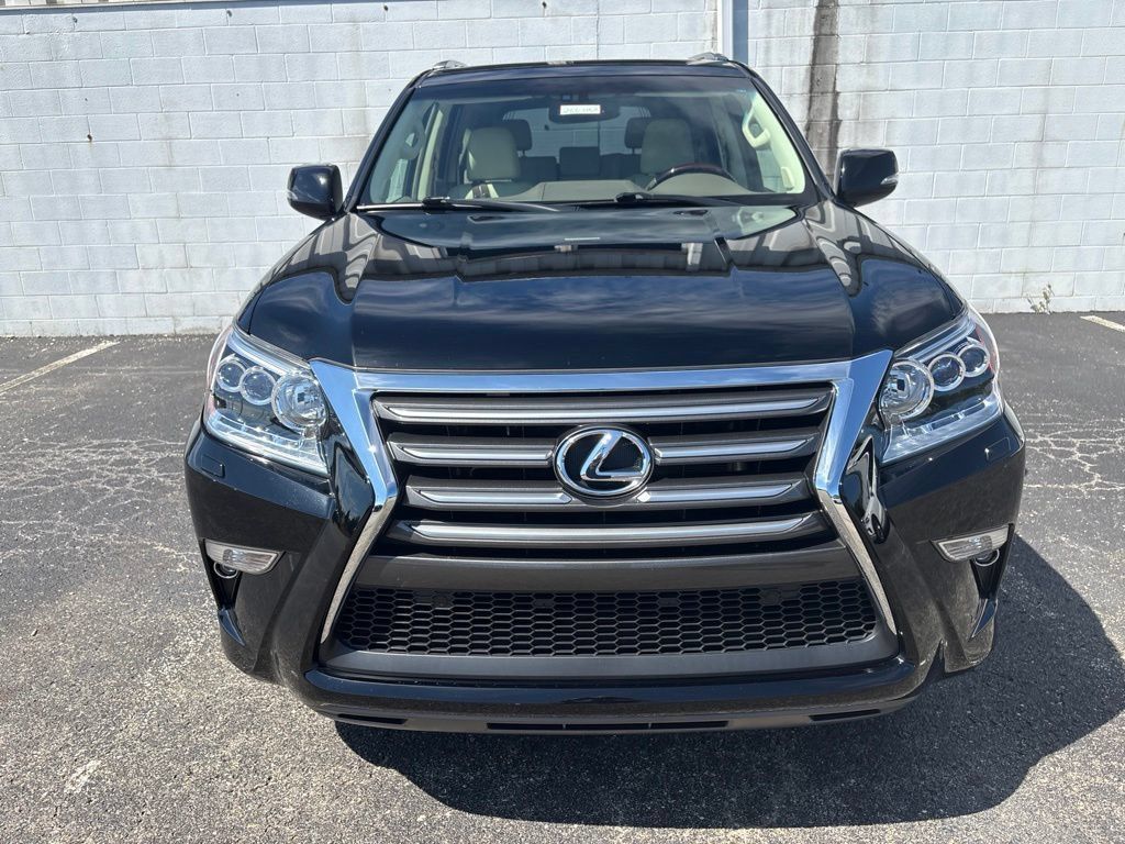 Used 2019 Lexus GX 460 Premium w/ Premium Package AWD/4WD image 9