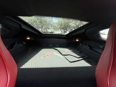 Used 2019 Chevrolet Corvette Stingray Coupe w/ Carbon Flash Badge Package RWD image 26
