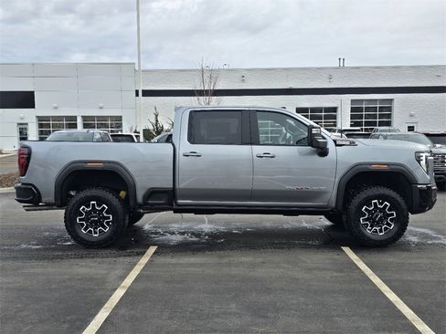 New 2026 GMC Sierra 2500 AT4X image 9