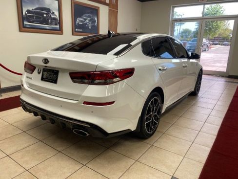 Used 2020 Kia Optima SE FWD image 5