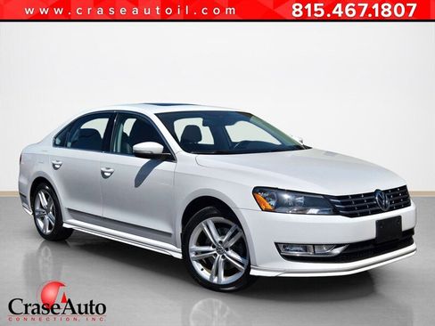 Used 2015 Volkswagen Passat 3.6 SEL Premium FWD image 1