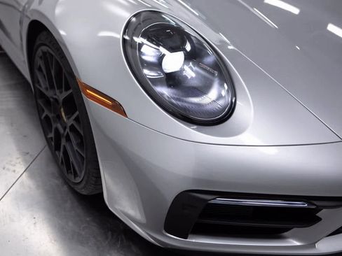 Certified 2024 Porsche 911 Carrera 4 image 12