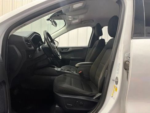 Used 2024 Ford Escape Active AWD/4WD image 11