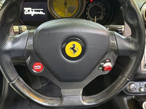 Used 2010 Ferrari California image 20