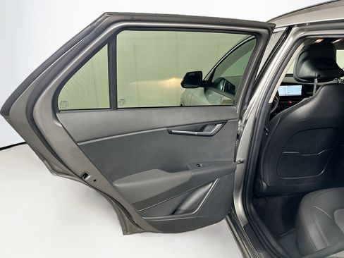 Used 2024 Kia Niro Wind FWD image 26