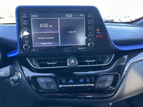 Used 2022 Toyota C-HR XLE FWD image 20