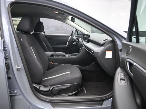 New 2026 Hyundai Sonata Blue FWD image 28