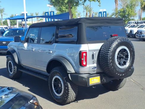 Certified 2024 Ford Bronco Outer Banks w/ Sasquatch Package AWD/4WD image 6