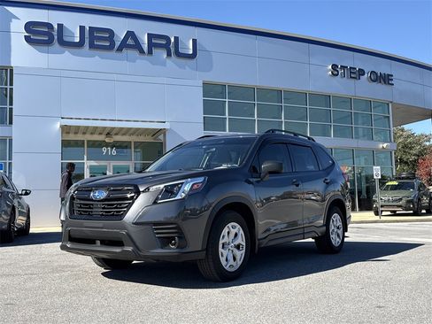 Certified 2023 Subaru Forester image 2